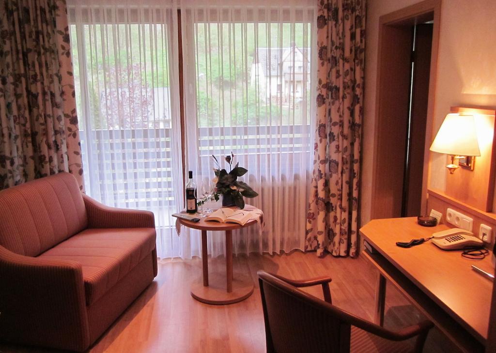 Gasthof Rodachtal Mit Gaestehaus Katharina Schwarzenbach am Wald Room photo